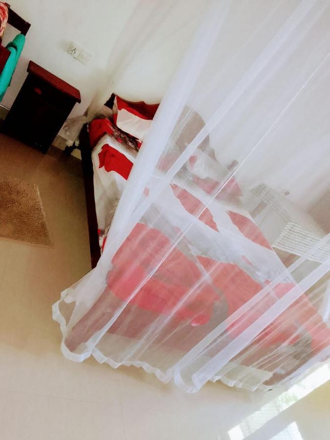 New Red Rose Ella Appartement Buitenkant foto