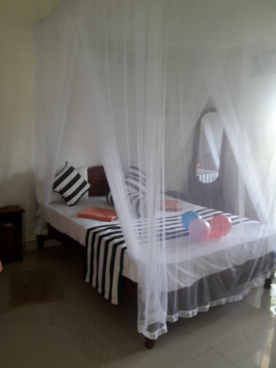 New Red Rose Ella Appartement Buitenkant foto